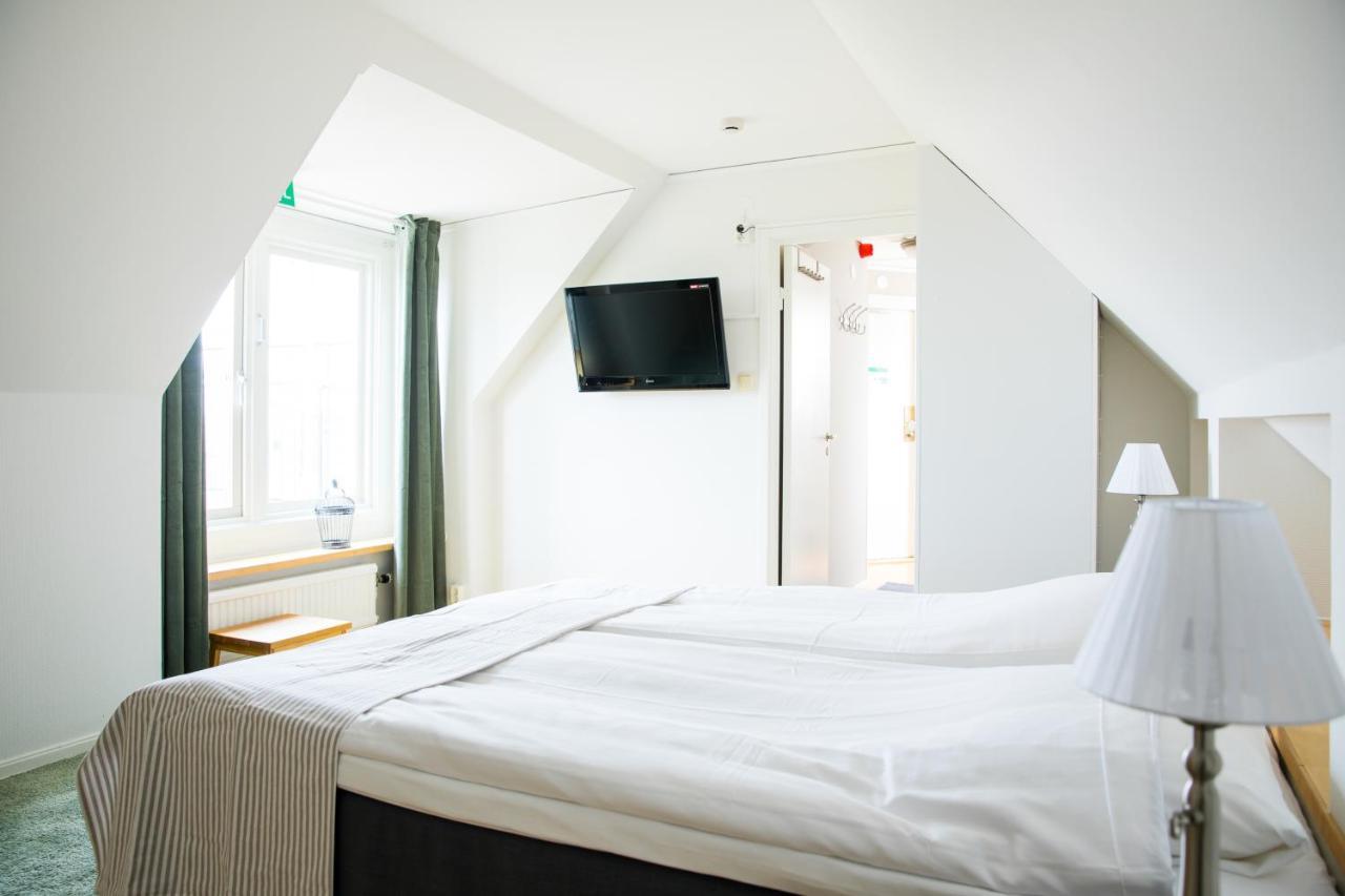 Hotell Breda Blick Visby Bagian luar foto